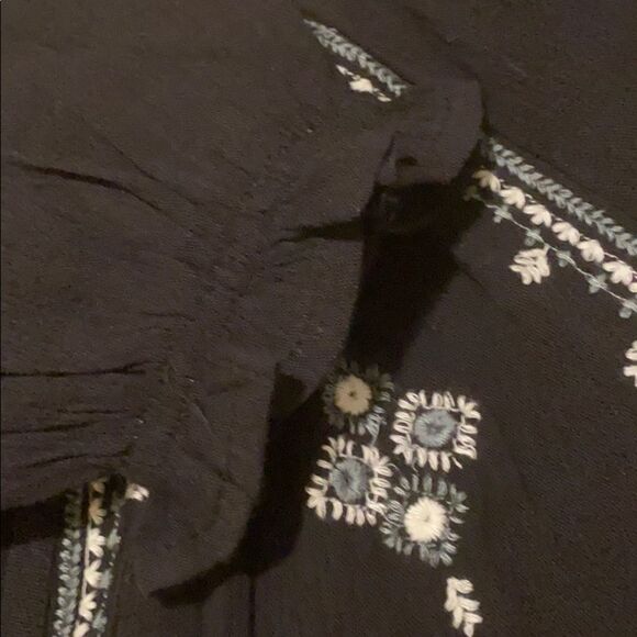 Lucky Brand Blouse.Xs. NWT. - Picture 5 of 9